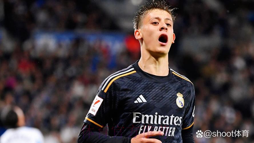 西媒:居勒尔尚未在皇马站稳脚跟 时间不如预期 西媒:居勒尔尚未在皇马站稳脚跟 时间不如预期